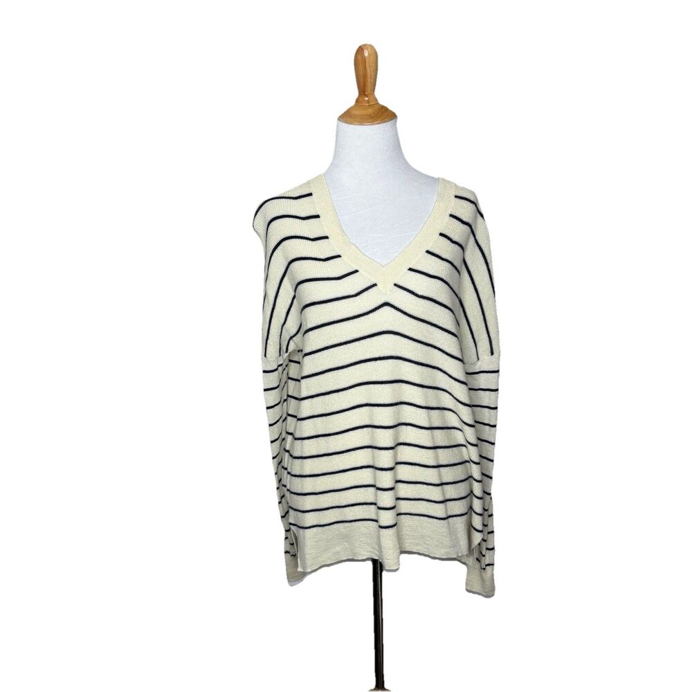 J Crew Cream Black Striped V Neck Sweater Size Medium Womens Wool Blend